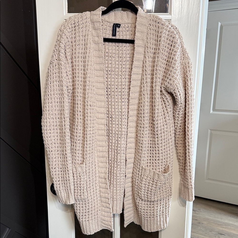 MOON & MADISON Cottagecore Chunky Cream Cable Knit Cardigan Size Medium